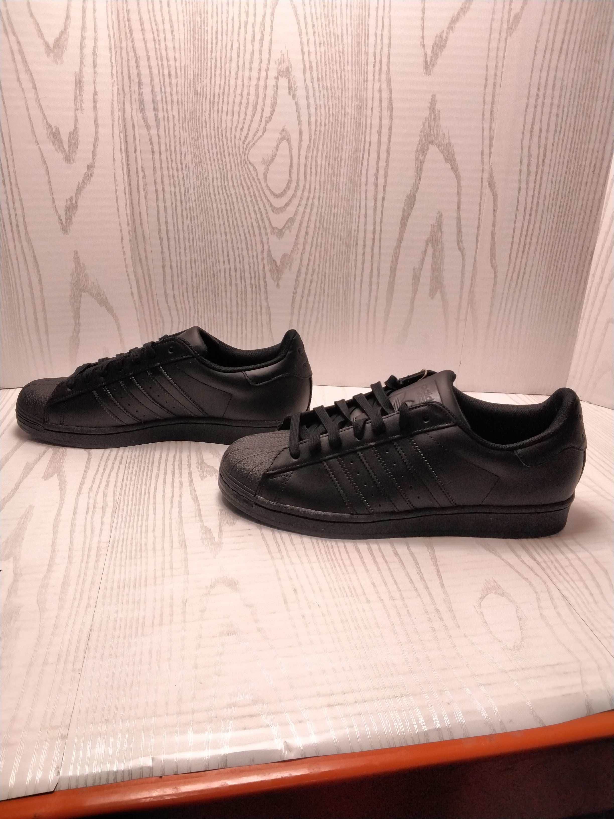 adidas Originals Men's Superstar Sneaker, Size 9.5, black (7921508122862)